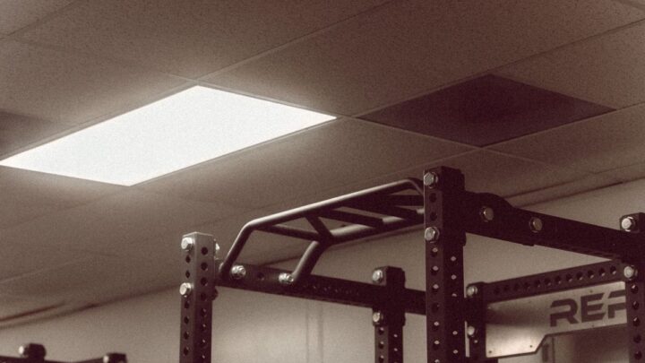 Smith Machine Ceiling Height: How Much Clearance You Need and What to Measure
